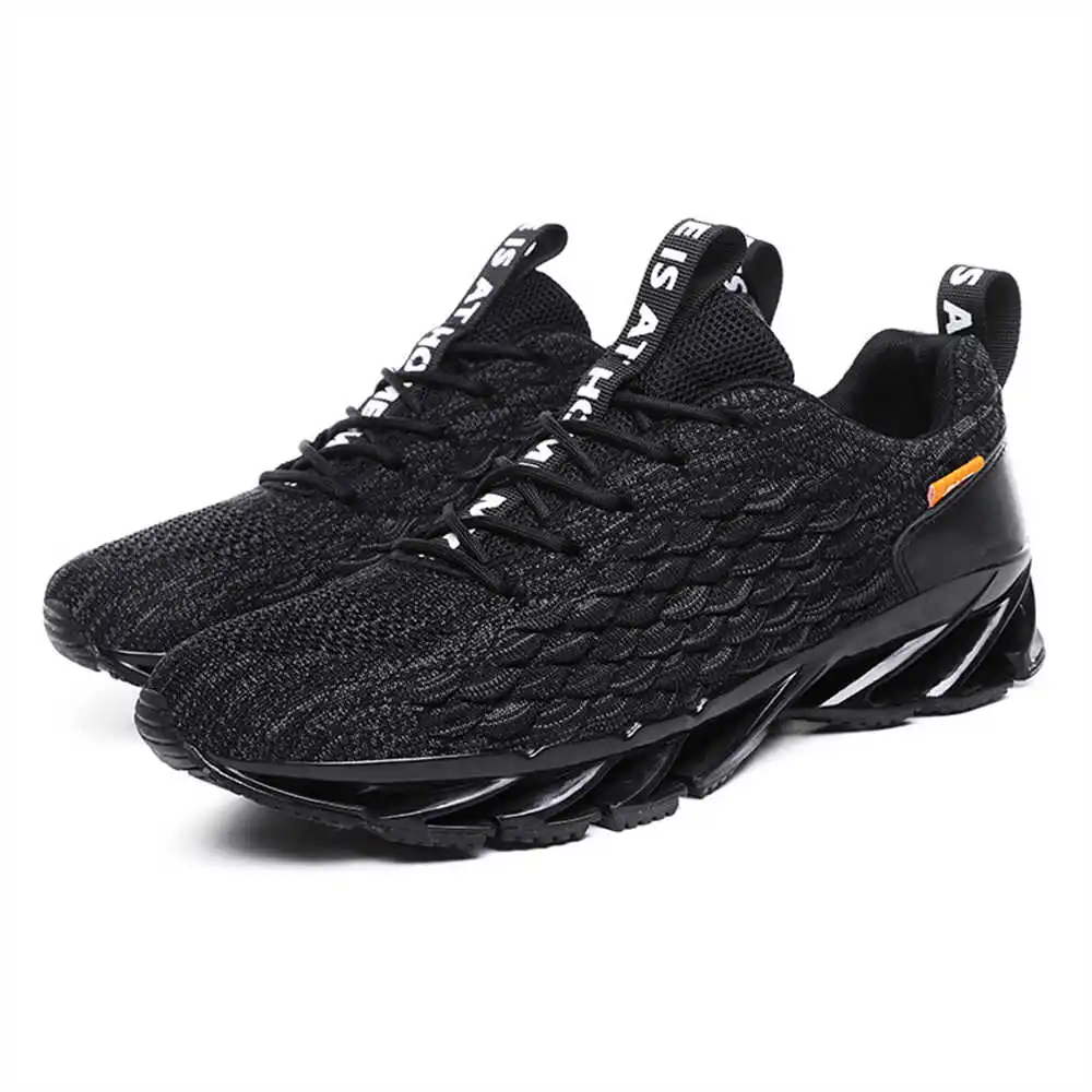 size 44 size 39 walking shoes  – Badminton House Bewertung und Preis